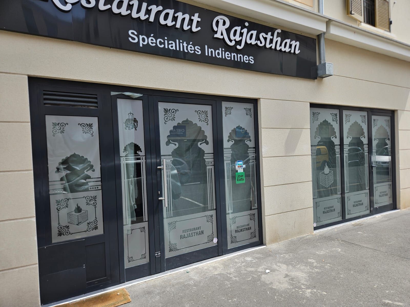 Restauration (restaurant indien) — Restaurant indien, Le Plessis-Trévise (94)